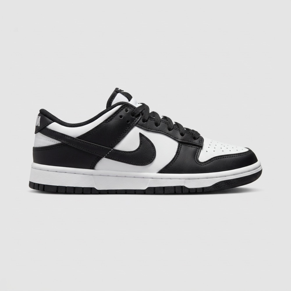 Nike Dunk Low — PRETO/BRANCO